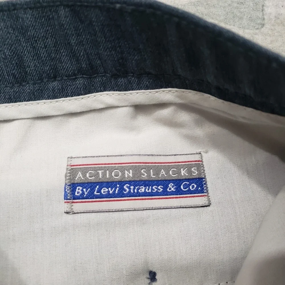 Vintage Levi's Action Slacks Pants Mens 36x28 Gray Pockets Straight Leg Trousers